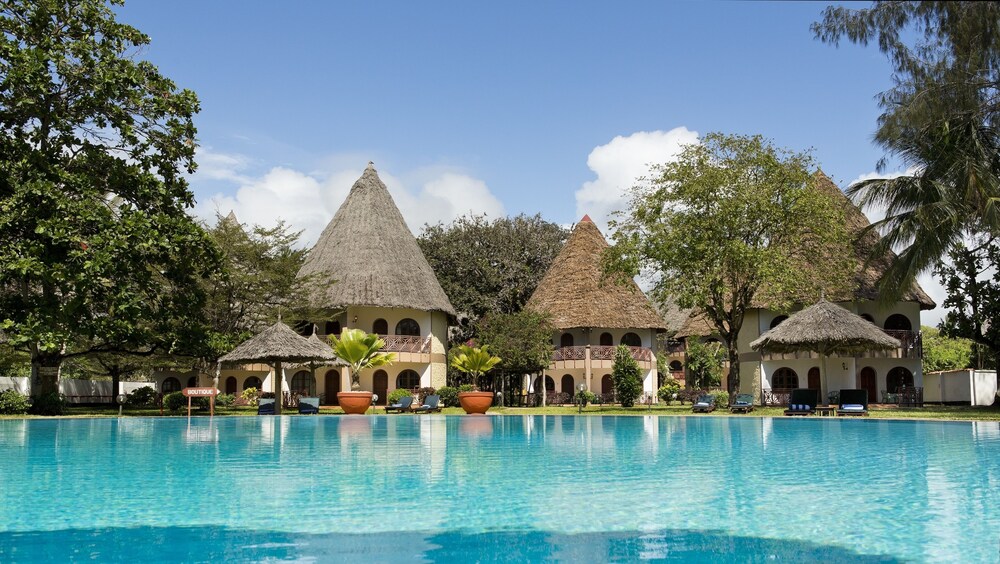 Neptune Paradise Beach Resort & Spa 44/47