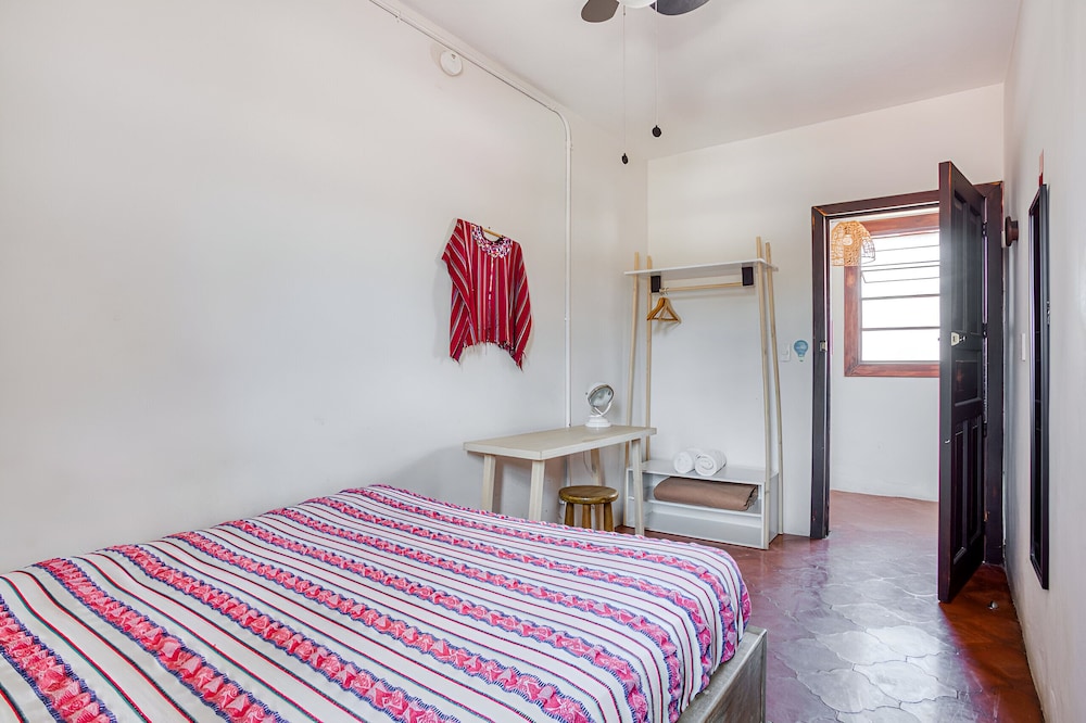 COMPACT, PRIVATE BATHROOM