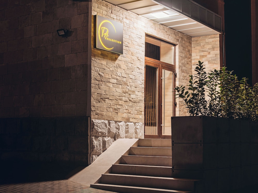 TA Collection Hotel 22/50
