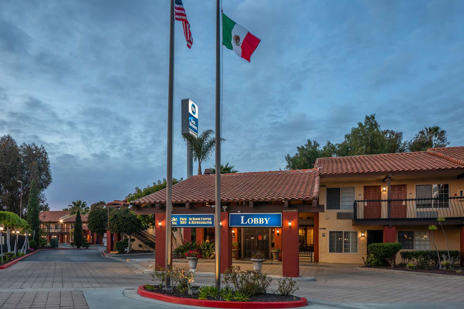 Best Western Americana Inn 4/44