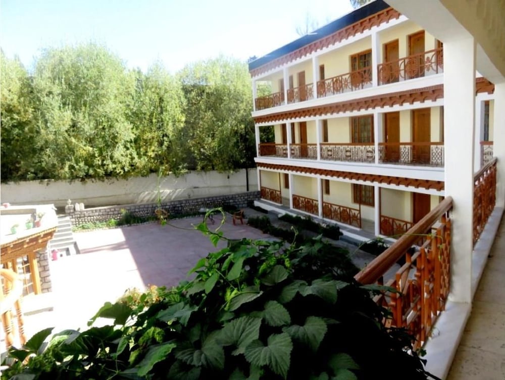 Hotel Abu Palace 9/49