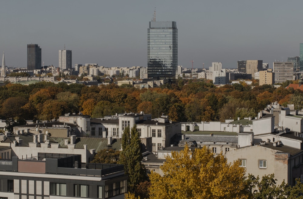 Hotel Warszawa 66/70