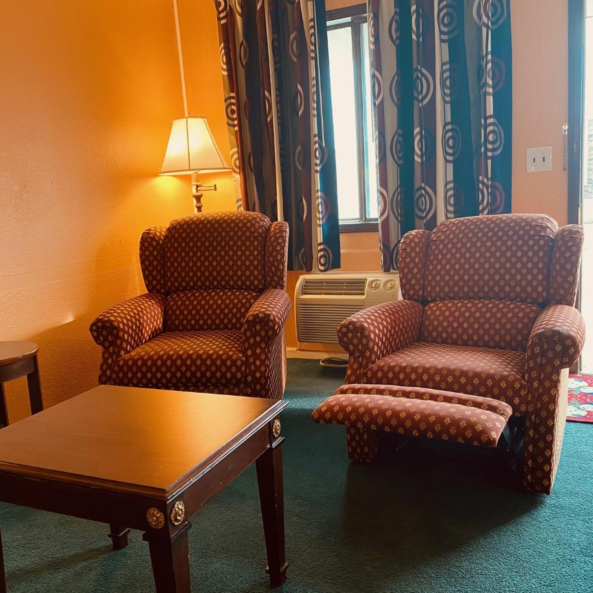 Gateway Inn 30/50