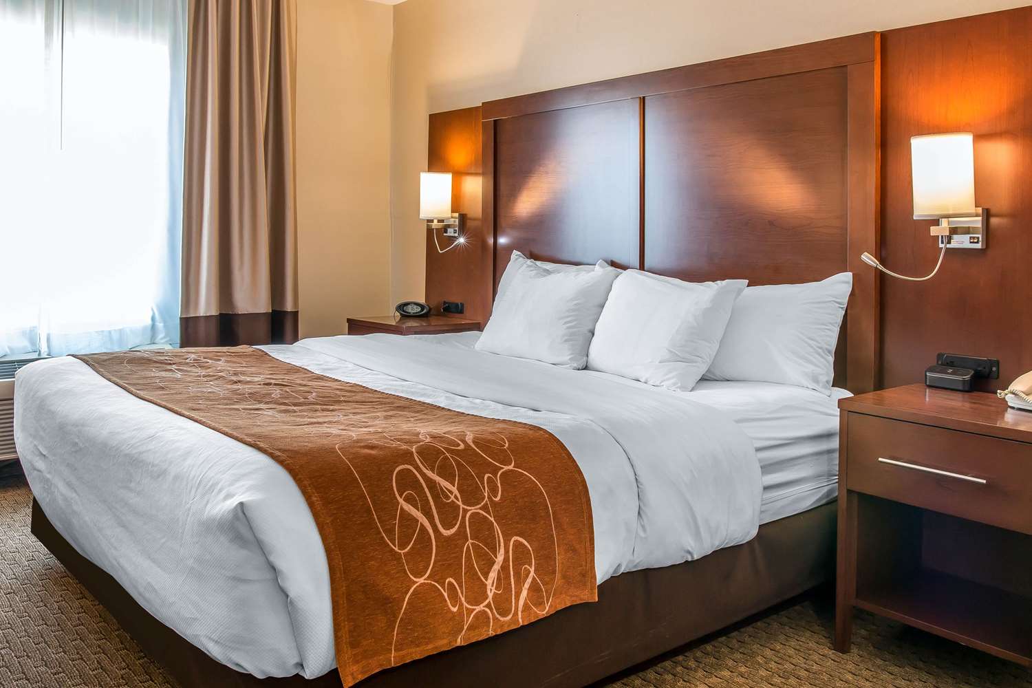 Upgrade, Suite, King Bed