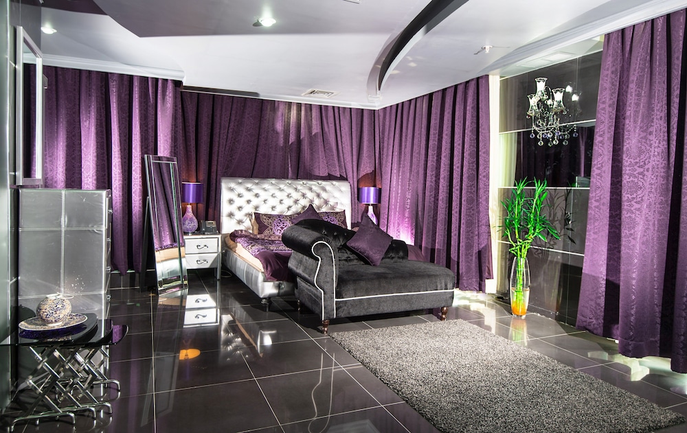Bravo Royal Hotel Suites 24/43