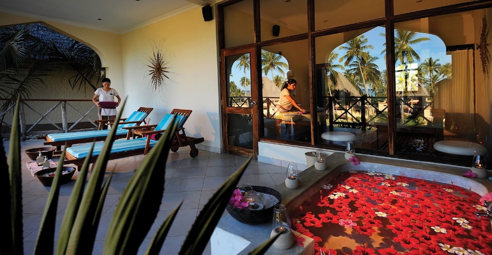 Neptune Pwani Beach Resort and Spa - All Inclusive 18/50