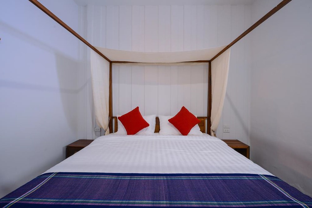 Neighbor Phuthon Boutique Hostel 17/36