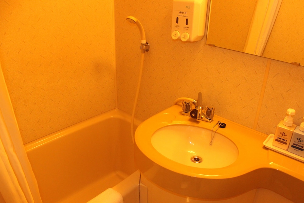Hotel Livemax BUDGET Tokyo Hamura Ekimae 54/55