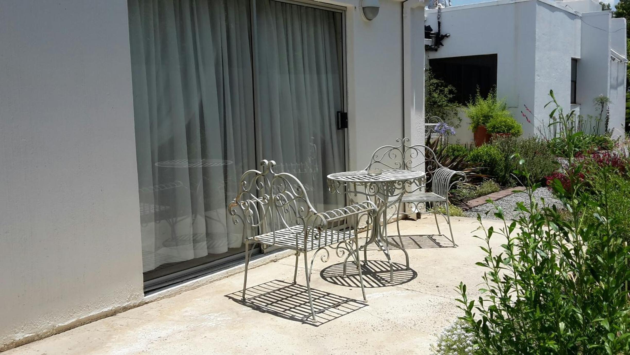 Bettie's Luxury Lodge 37/45