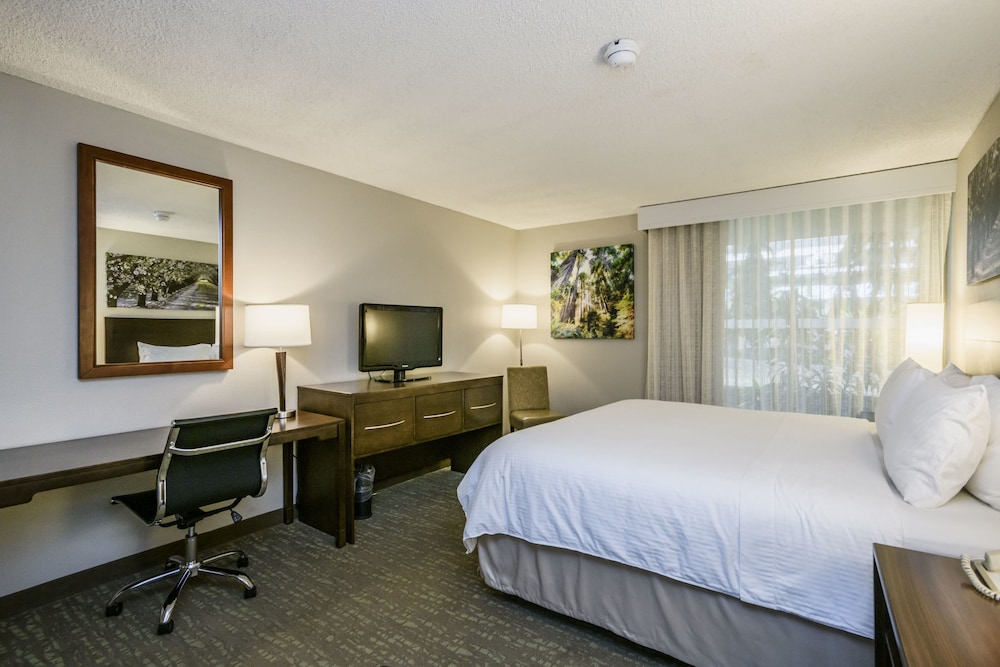 Wyndham Garden Fresno Yosemite Airport 16/45