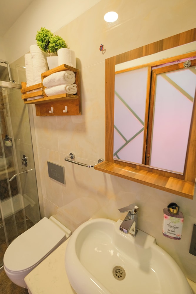 غرفة قياسية بسرير مزدوج بإطلالة على المدينة، Frau Guler Boutique Hotel 7/7
