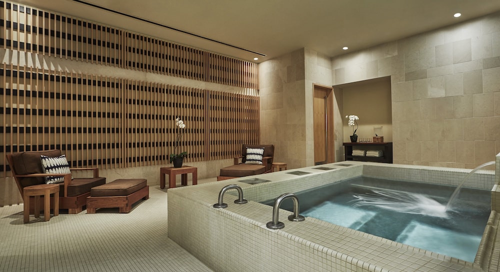 Four Seasons Hotel St. Louis 22/79