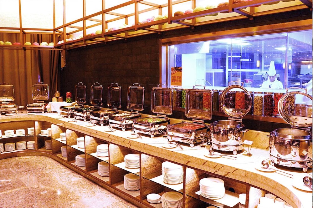 Grand Mercure Kunming South 23/47