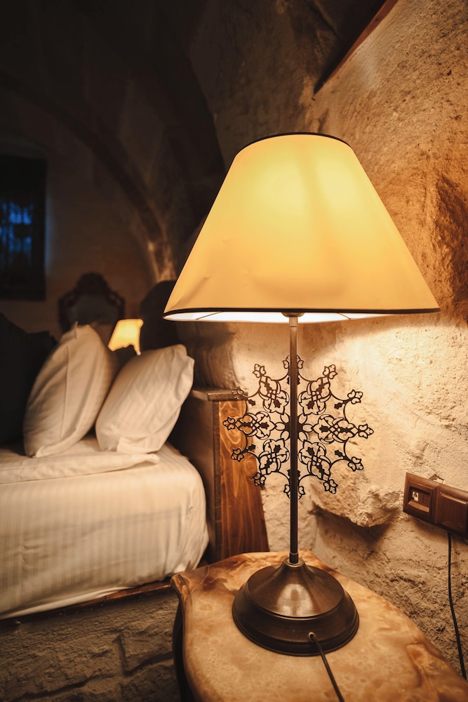 Hu of Cappadocia photo2