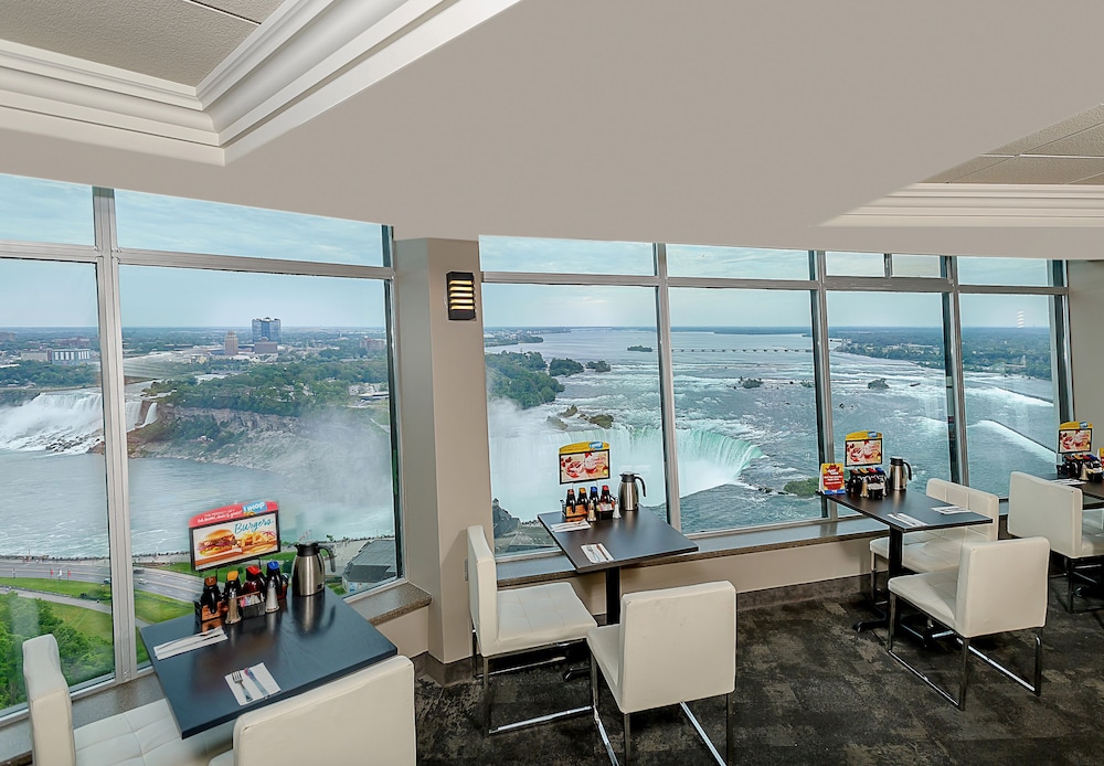 The Tower Hotel Fallsview 35/50