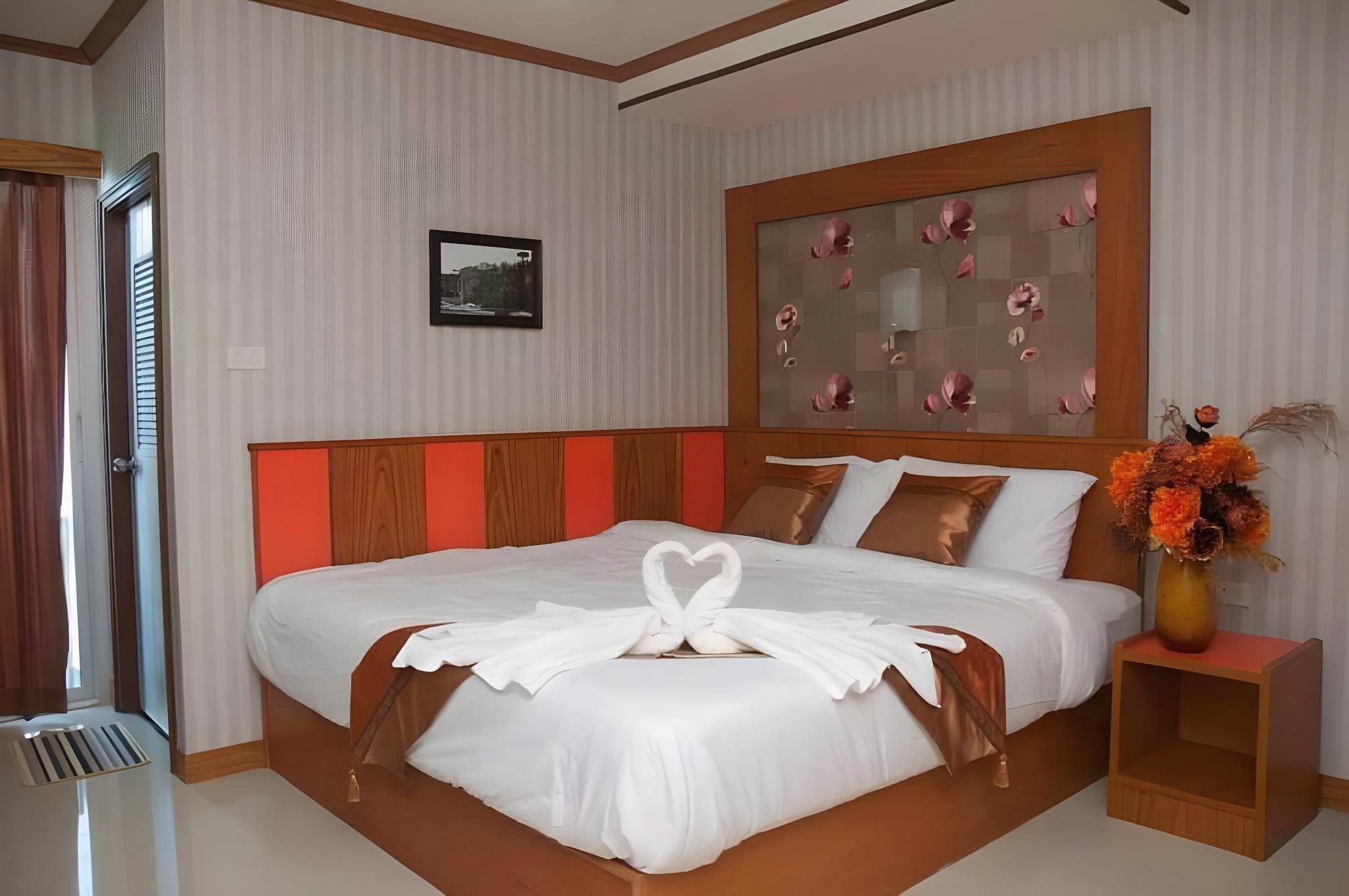 Sorrento Hotel And Residence 18/56