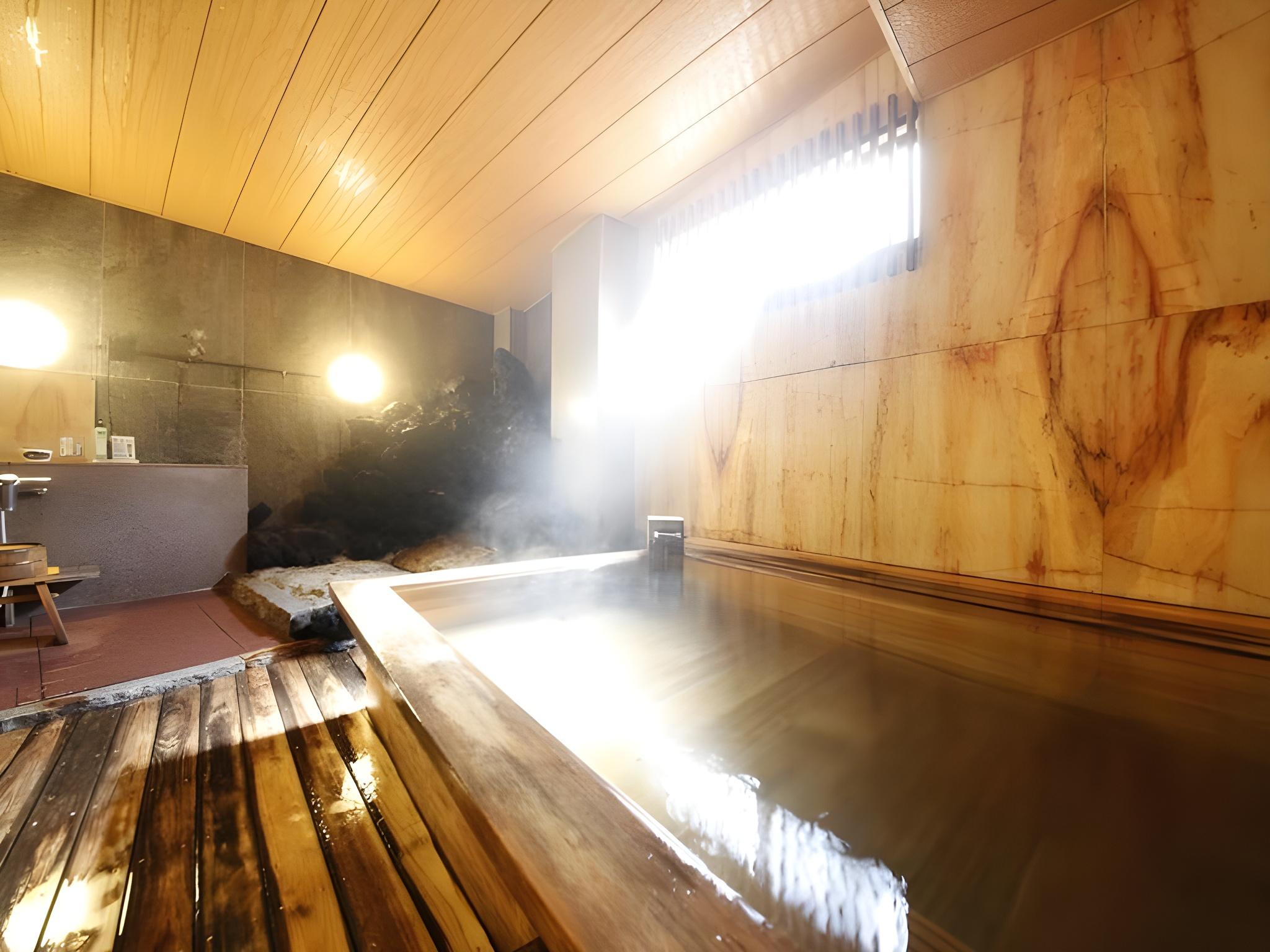 Bessyo Onsen Kannonsama Tonari Kashiwaya Honten 8/30
