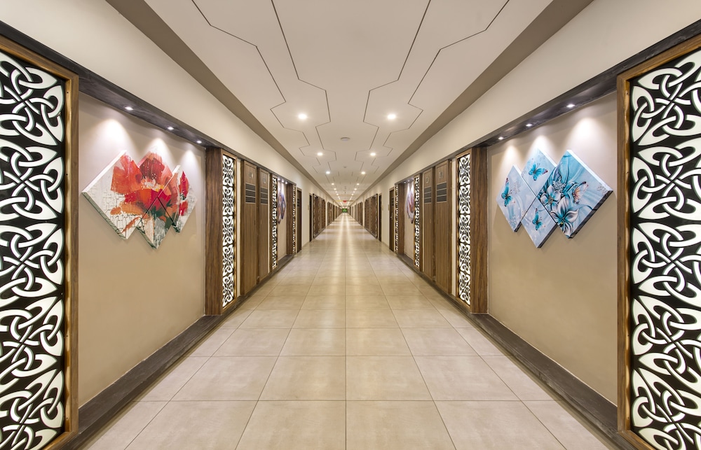 Lords Eco Inn Morbi 6/35