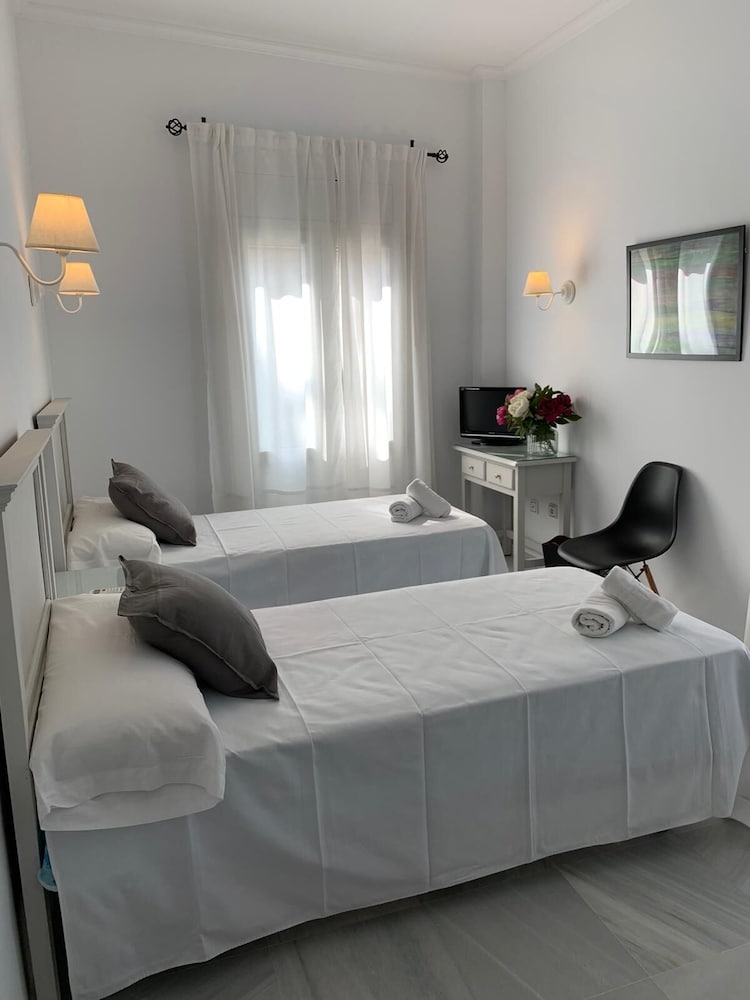 Hotel Dona Blanca 16/41