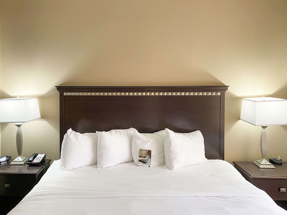 Comfort Suites Kings Bay Naval Base Area 14/40