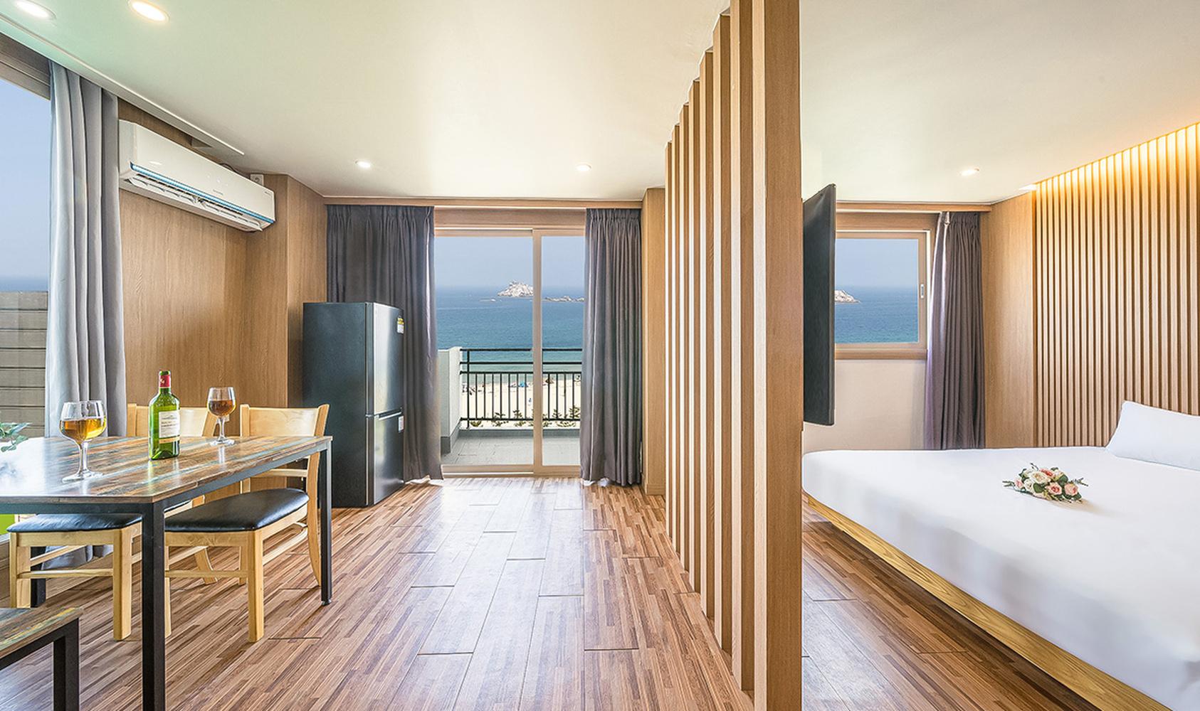 Condo, Ocean, Panorama, Spa, Water, Suite, Queen and Twin Beds, Terrace