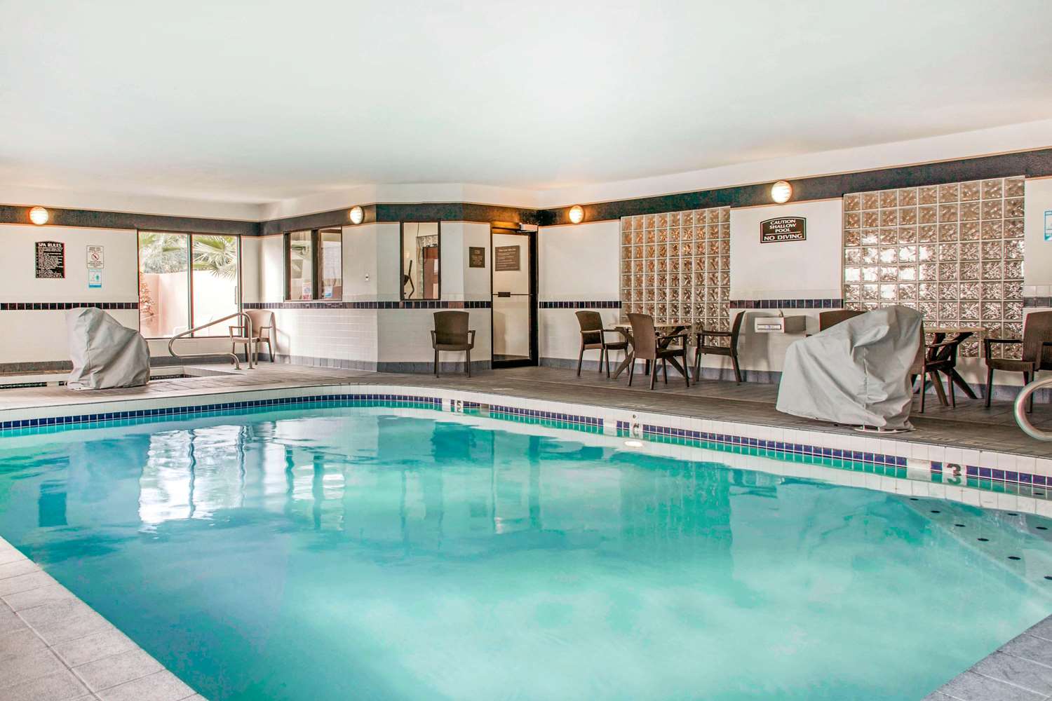Fairfield Inn & Suites by Marriott Scottsdale Old Town 8/14