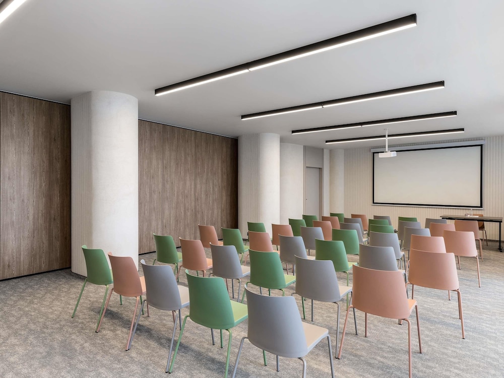 Mercure Sofia City 97/105