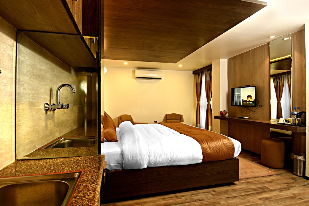 The Milestone Hotel 26/54