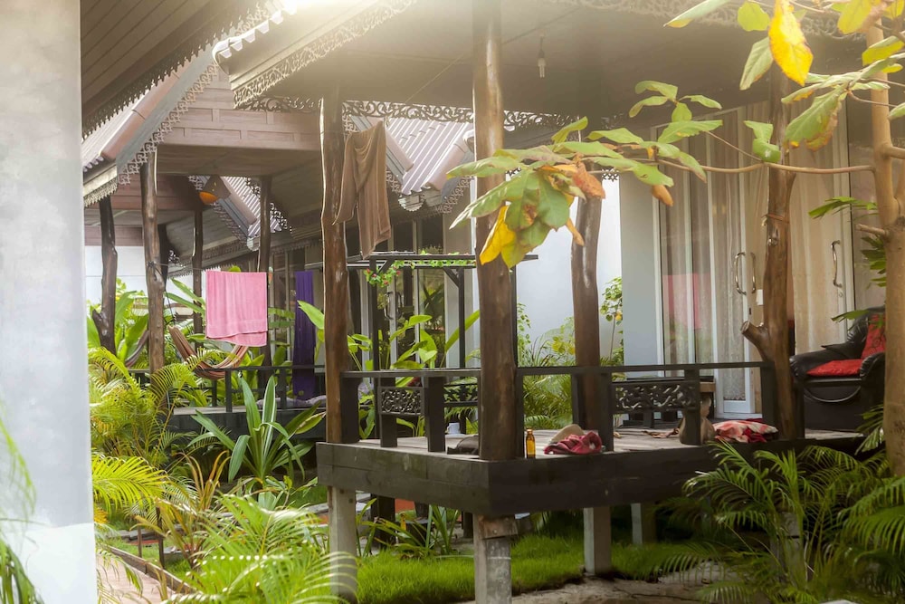 Phangan Cove 11/50