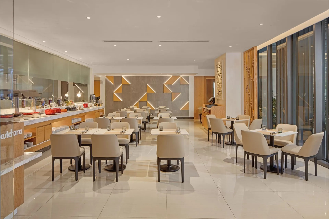 Alino Hotel 13/14