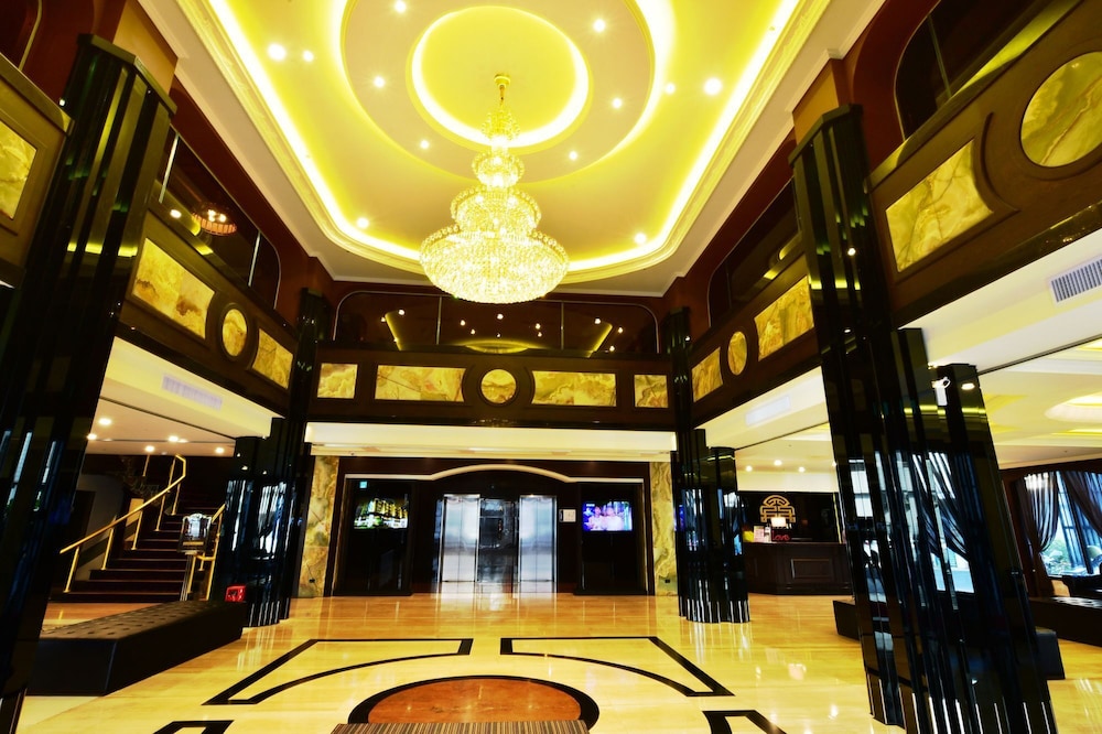 Fulidun Hotel 12/67