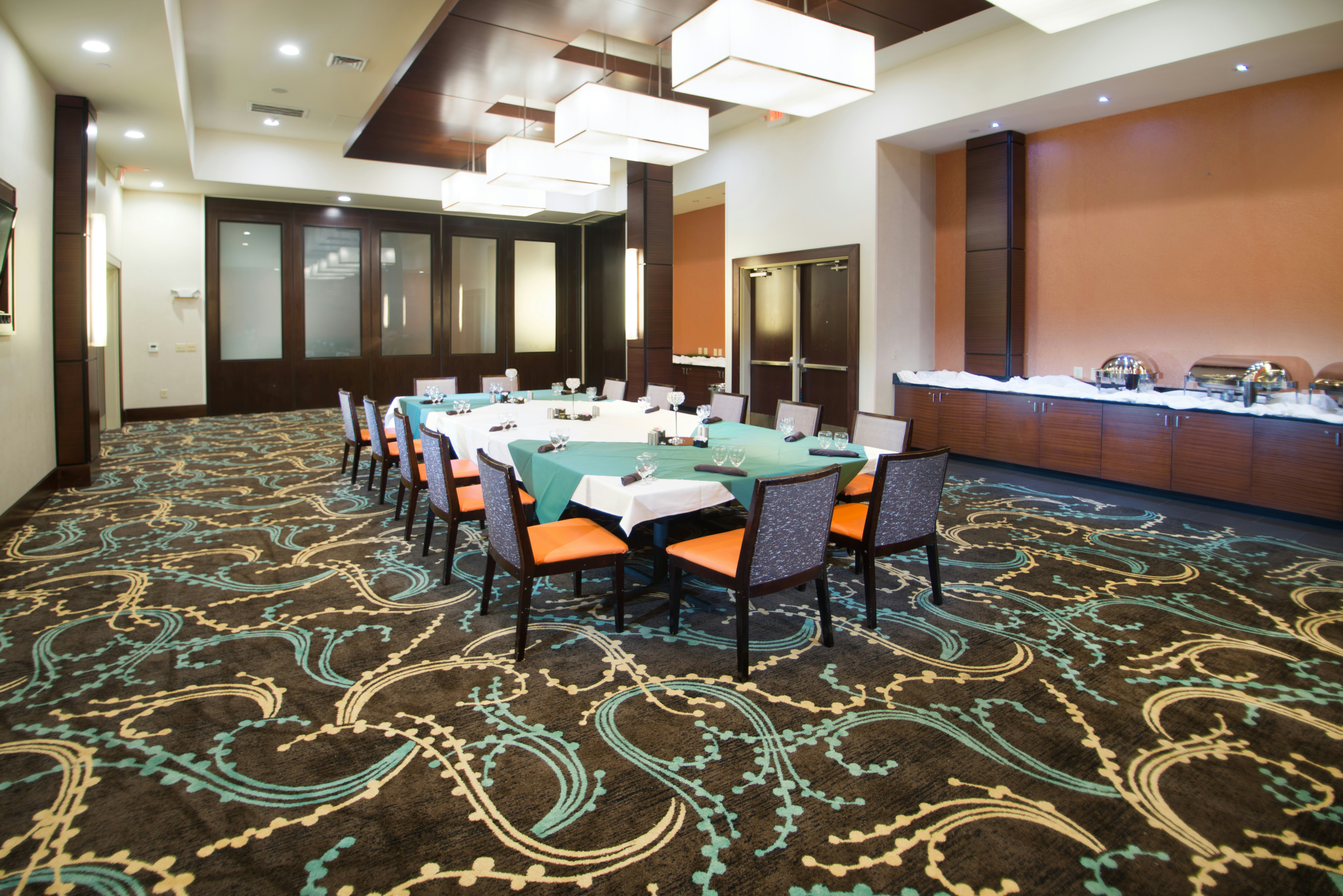Embassy Suites by Hilton Fayetteville Fort Bragg 19/49