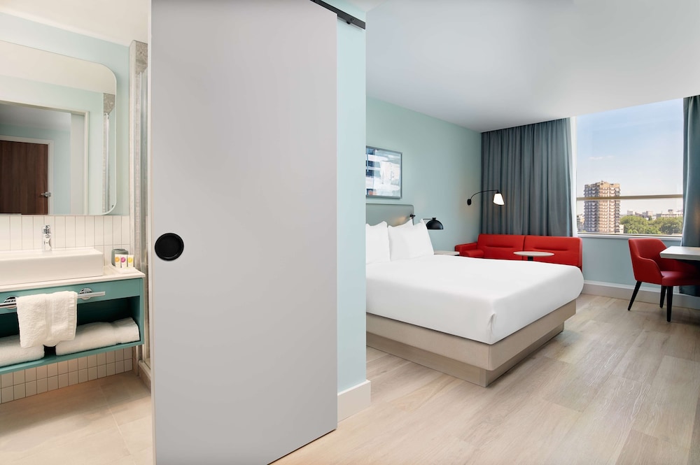 Hyatt Place London City East 10/67