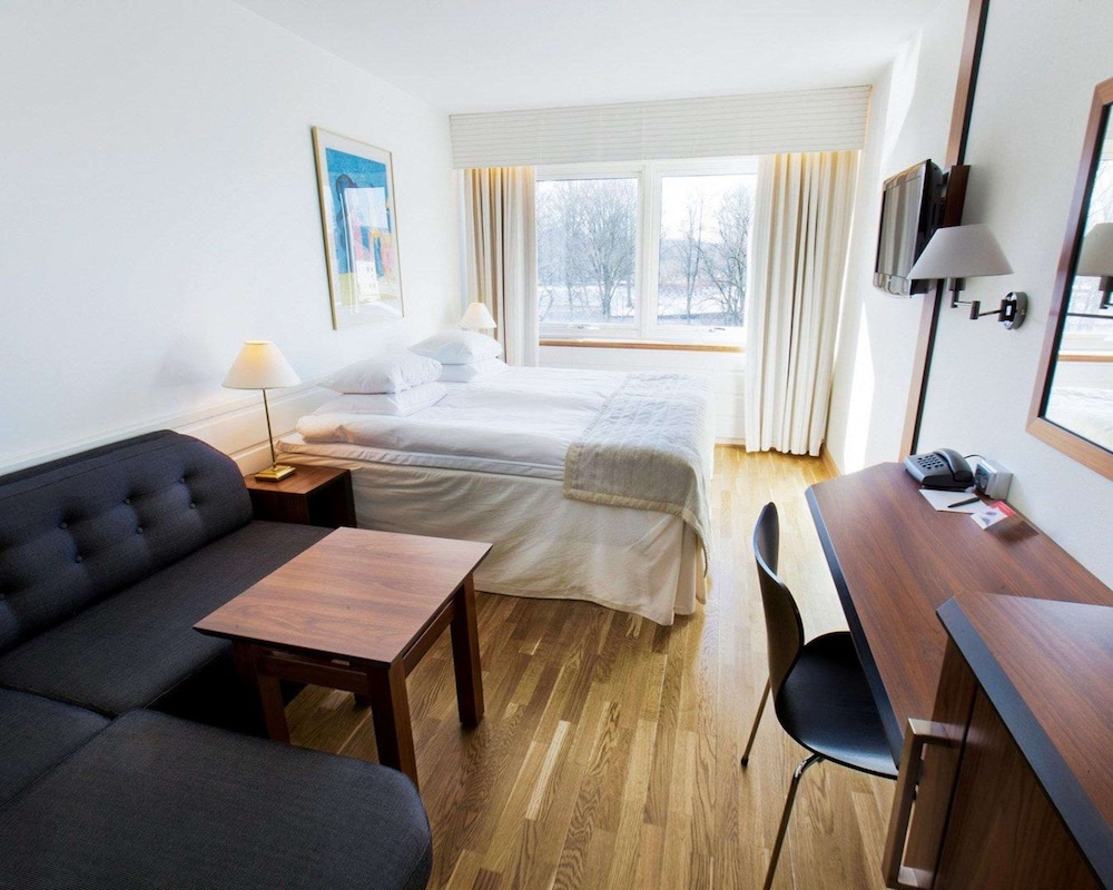 Quality Hotel Grand Boras 25/37