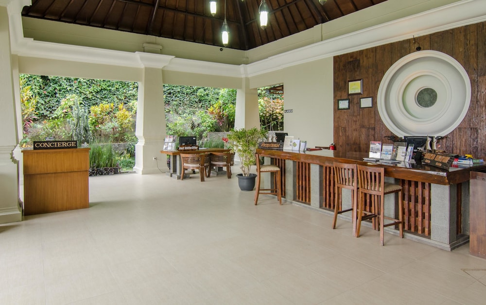 Jambuluwuk Convention Hall and Resort Batu 49/63