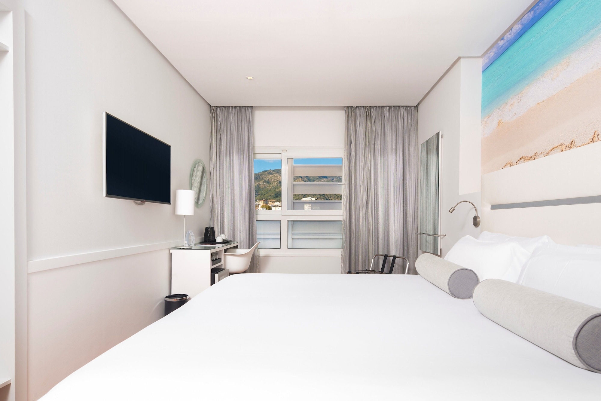 I WAS HERE, DOUBLE BED