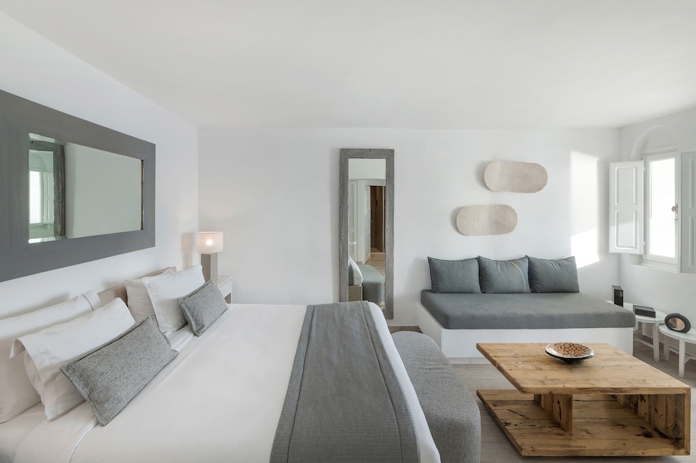 HONEYMOON, SUITE, CALDERA VIEW, SEA VIEW, OUTDOOR JETTED TUB