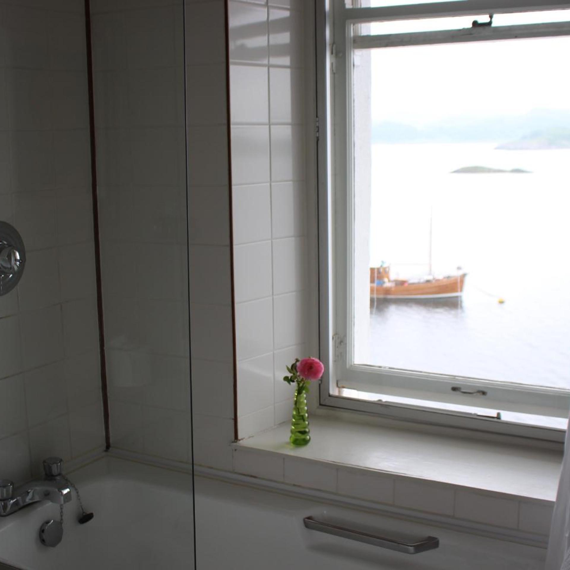 Crinan Hotel 50/50