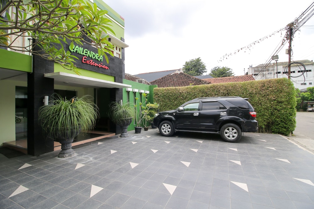 Reddoorz Plus Taman Siswa 2 1/63