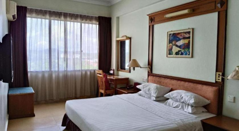 Li Hua Hotel Bintulu 12/36