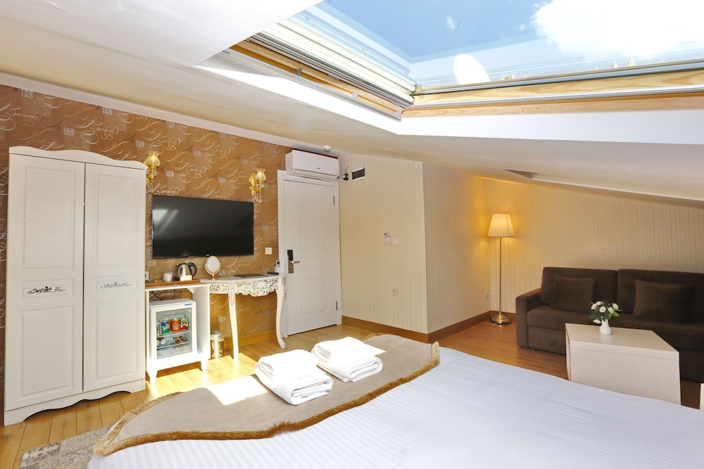 Diamond Royal Hotel 23/41
