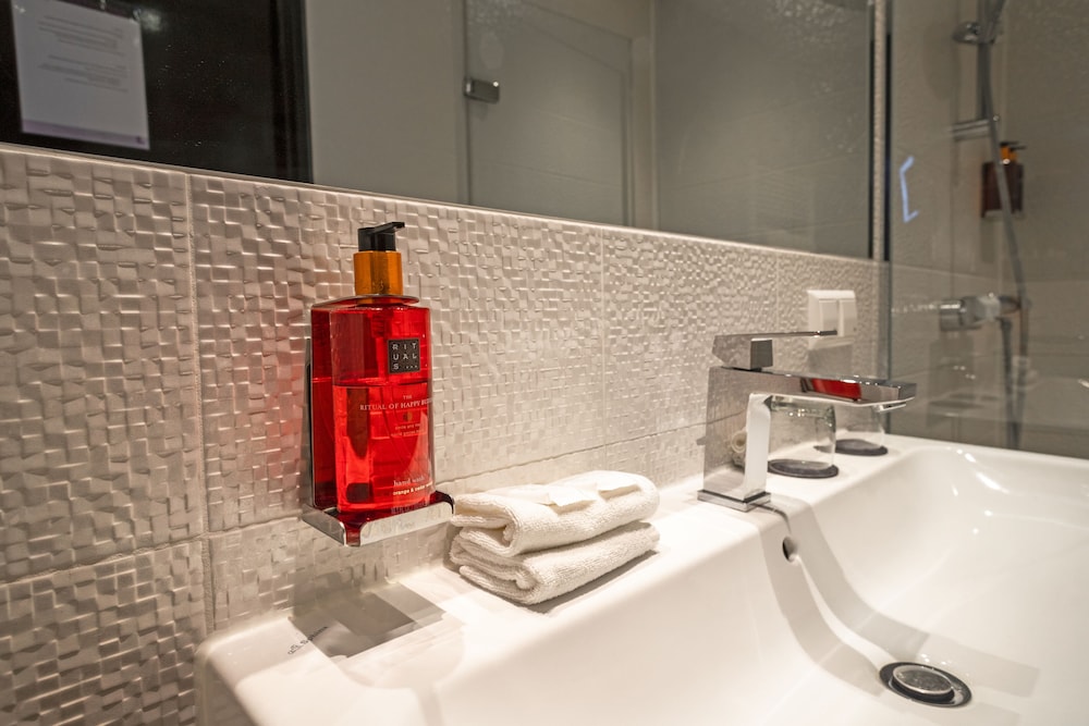 غرفة ثلاثية، HAMPSHIRE BOUTIQUE HOTEL SEBASTIANS 3/4
