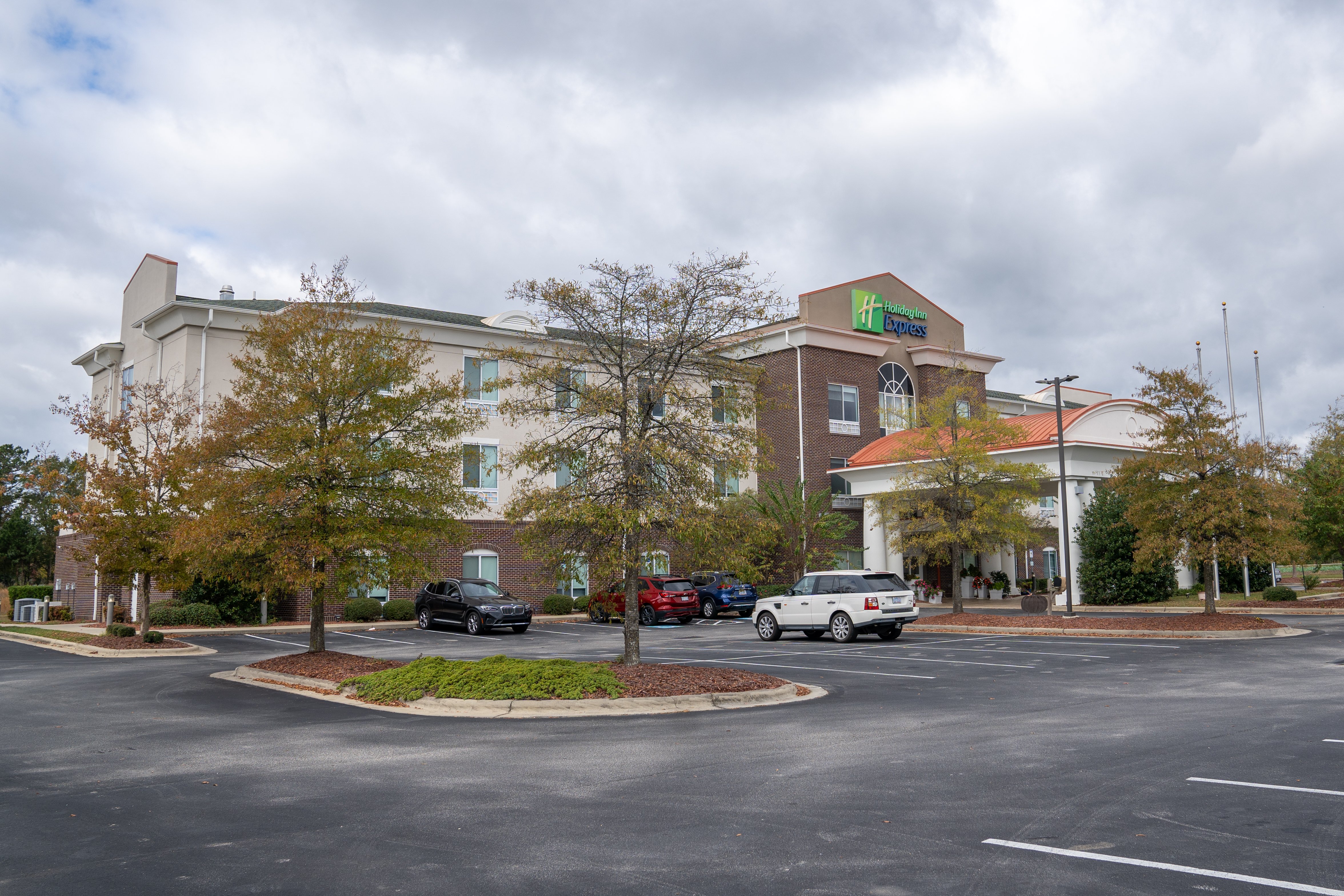 Holiday Inn Express Pembroke 39/50