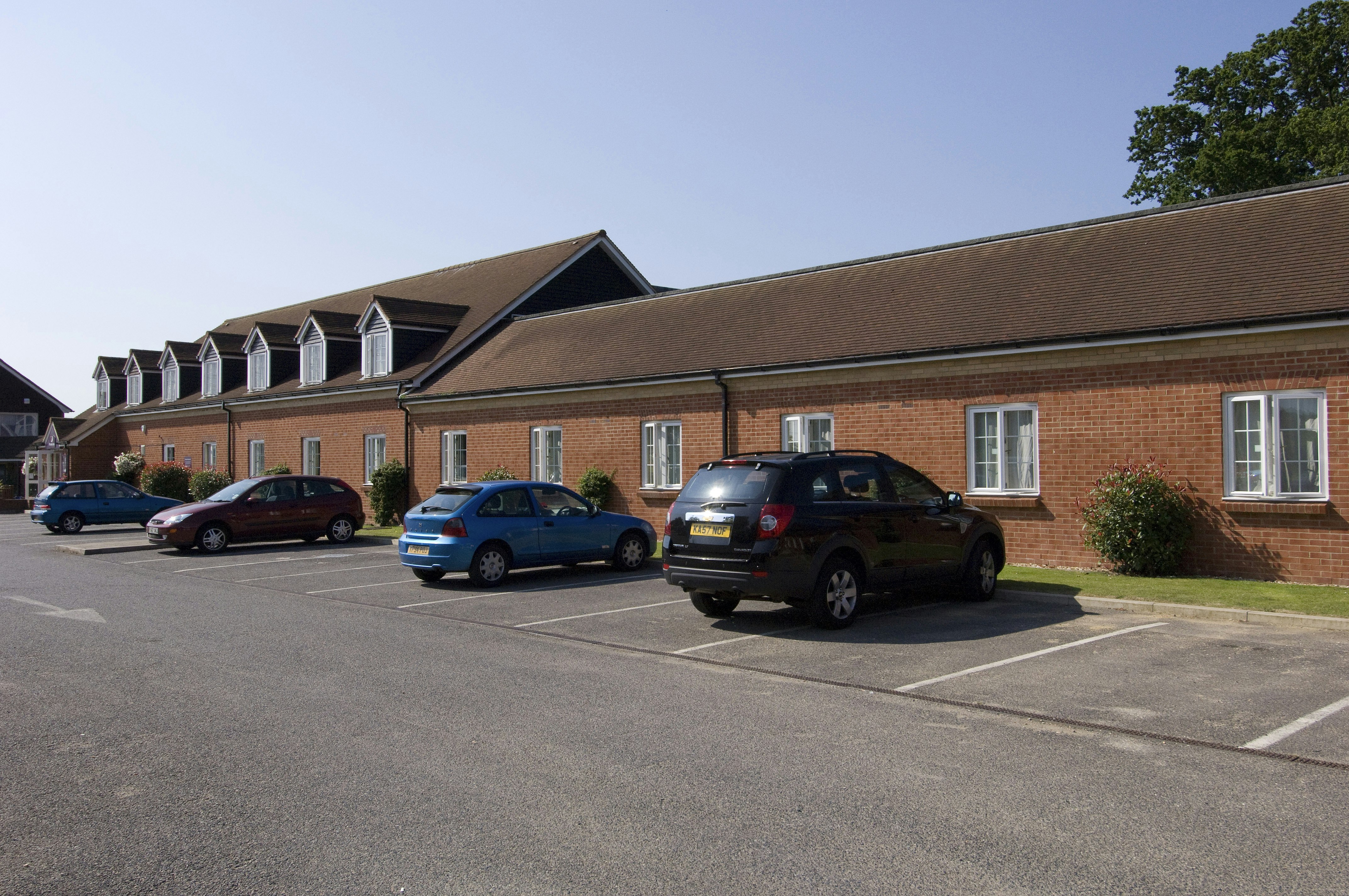 Premier Inn Southampton West 18/25
