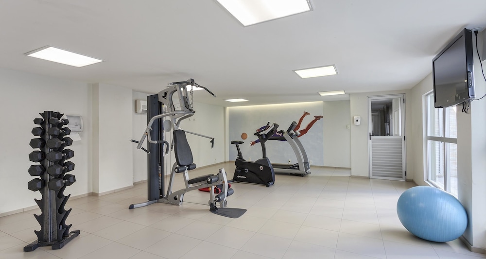 Ibis Styles Belem Nazare 32/63