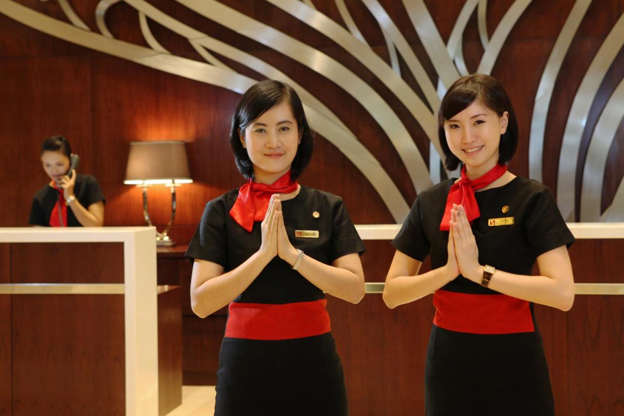 Grand Swiss-Belhotel Harbour Bay 8/51
