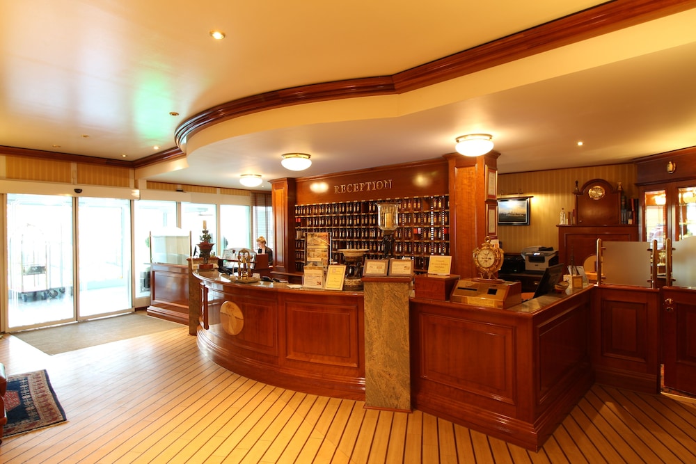 Hotel Strandperle 7/50
