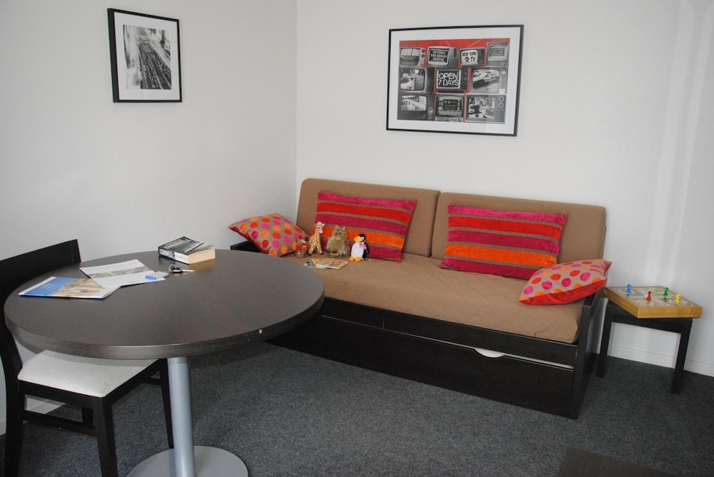 Nemea Home Suite Nancy Centre 35/48