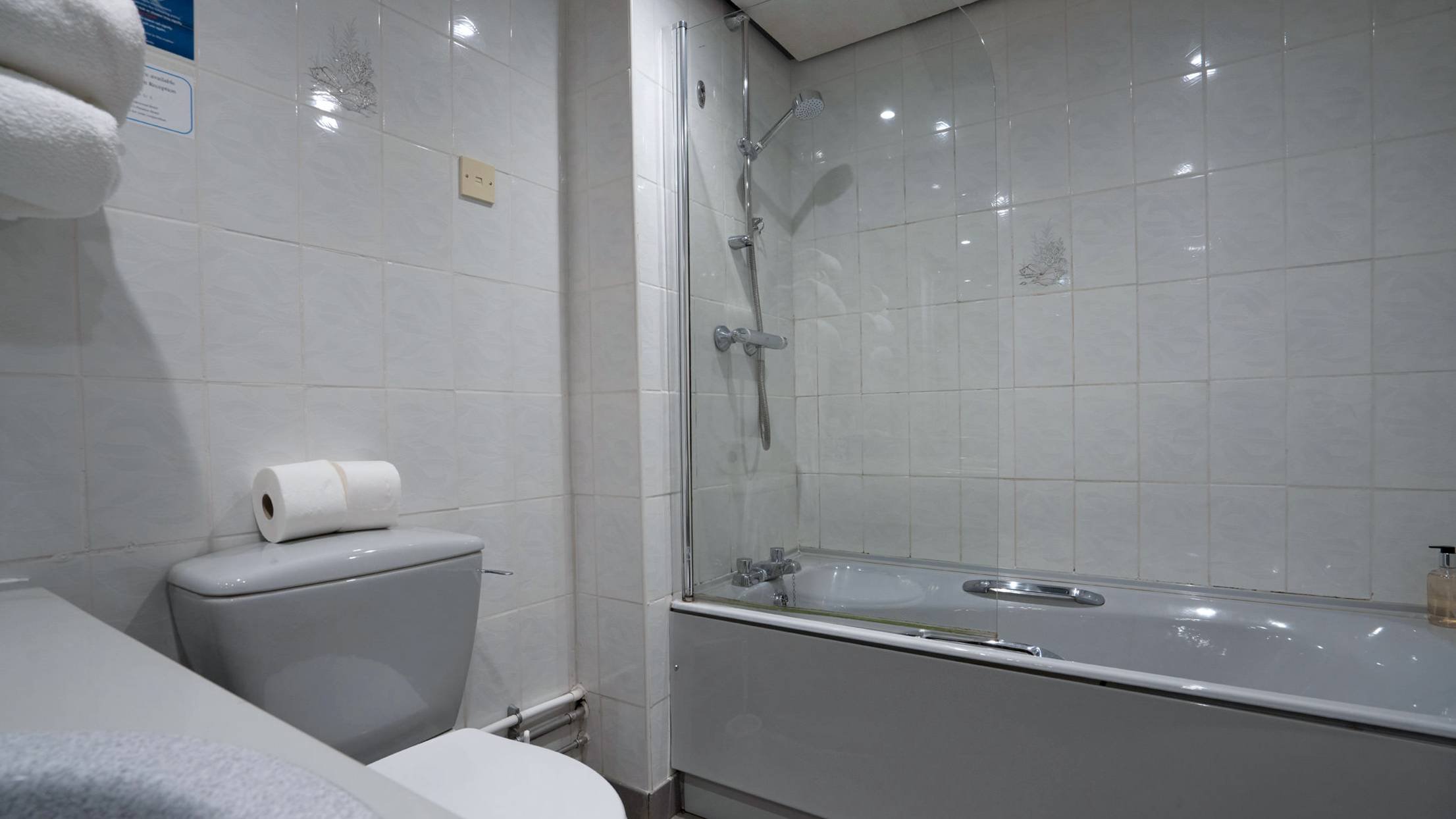 The Skipton Hotel 31/33