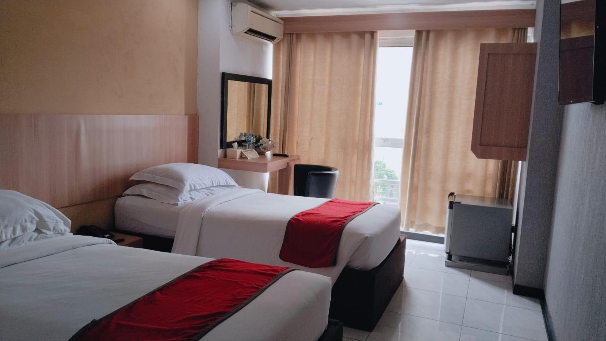 Prince Boulevard Hotel 35/42